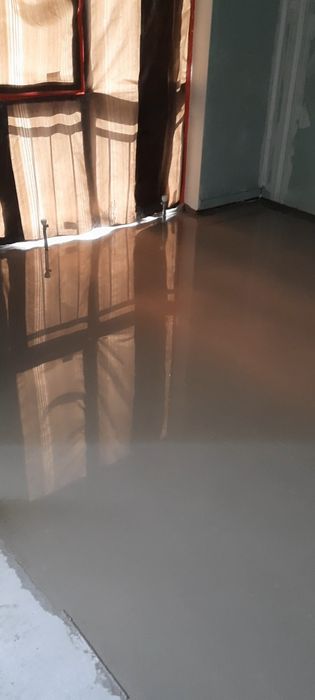 Услуги наливной пола.