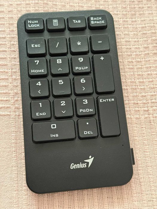 Tastatura numerica wireless Genius NumPad 1000