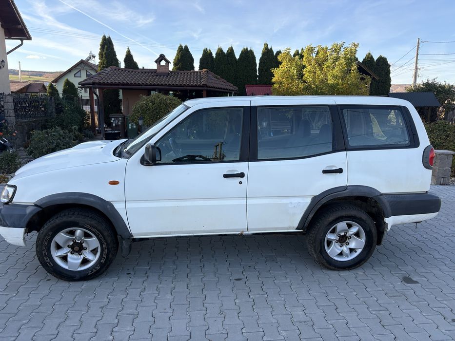 NISSAN Terrano 0 — imagine 2