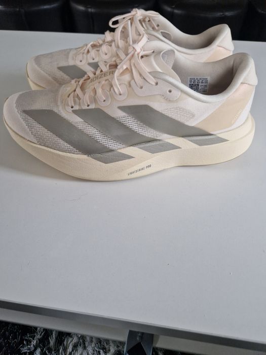 Vand Adidas ADIZERO, NR 44,Nou