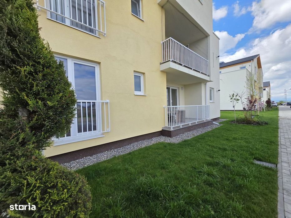 Apartament cu 3 camere 67mp, parcare, Sanpetru