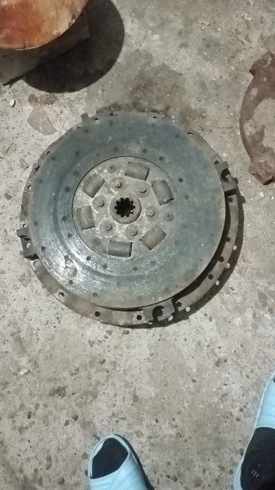 Продам маховик, сцепление ямз 238