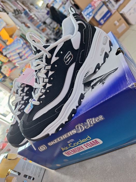 Adidas Skechers d'Lites