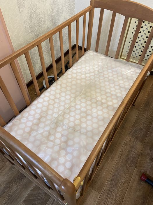 Продам Детскую кроватку