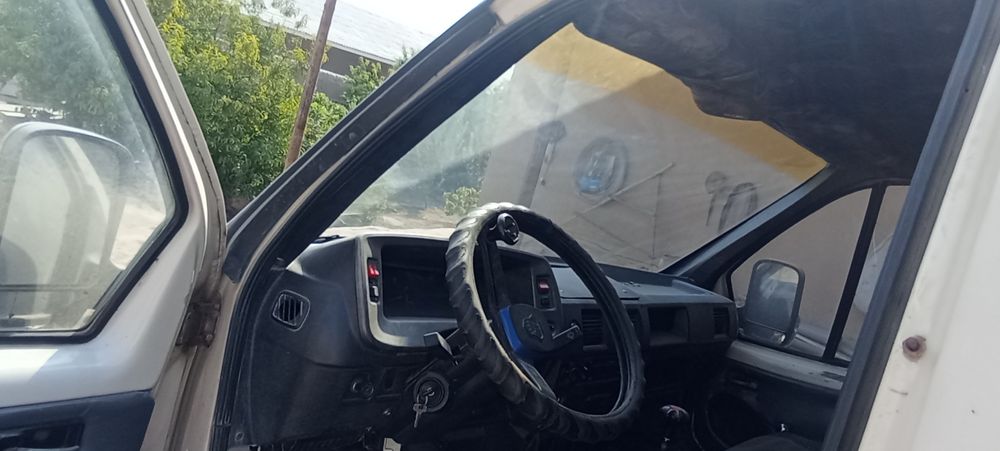 gazel. 1997yil oldingi ikkita baloni yangi orqaasi ikkitasi 60%