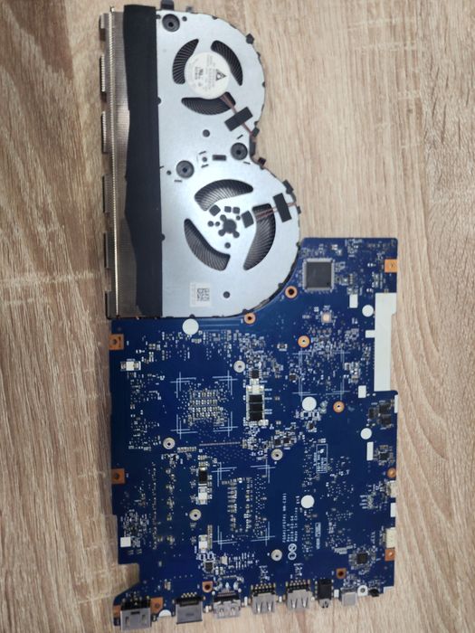 Gaming noutbug plata arzon narxda