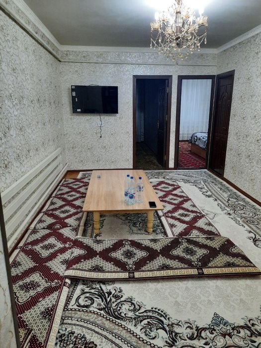 Урганч шахар  8тв ни ёнида 3 хонали квартира сотилади