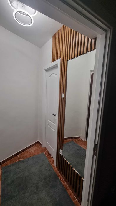 Inchiriez garsoniera in bloc de apartamente