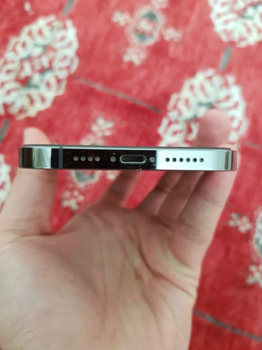 Продам iphone 12 pro max