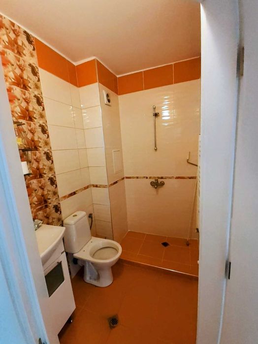 Продава се Двустаен апартамент в София, Център - 68 кв.м за 1575 €/кв.м - Снимка #16