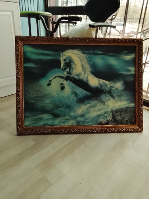 картина лошадка,как раз год лощади