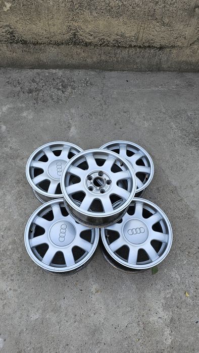 Диски Ауди а6 Audi c4 Ромашки R15