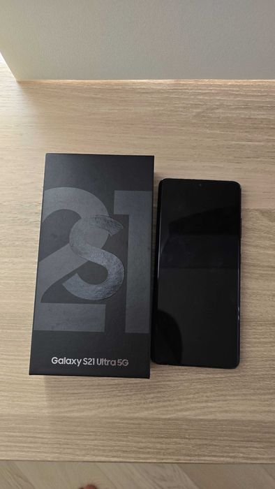 Продам телефон s21 ultra