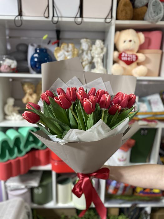 ТЮЛЬПАН оптом местный