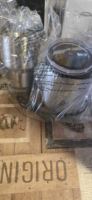 Продавам Milk Frother