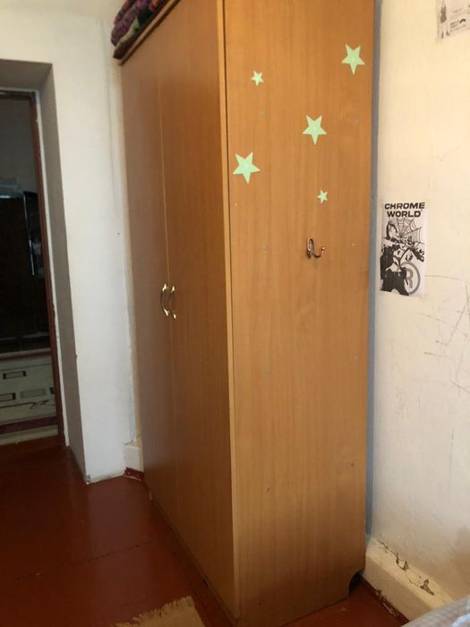 Шкафы и кровати для спальни
