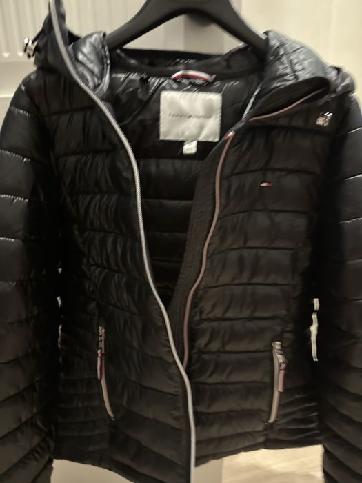 Куртка Tommy Hilfiger, черная , оригинал