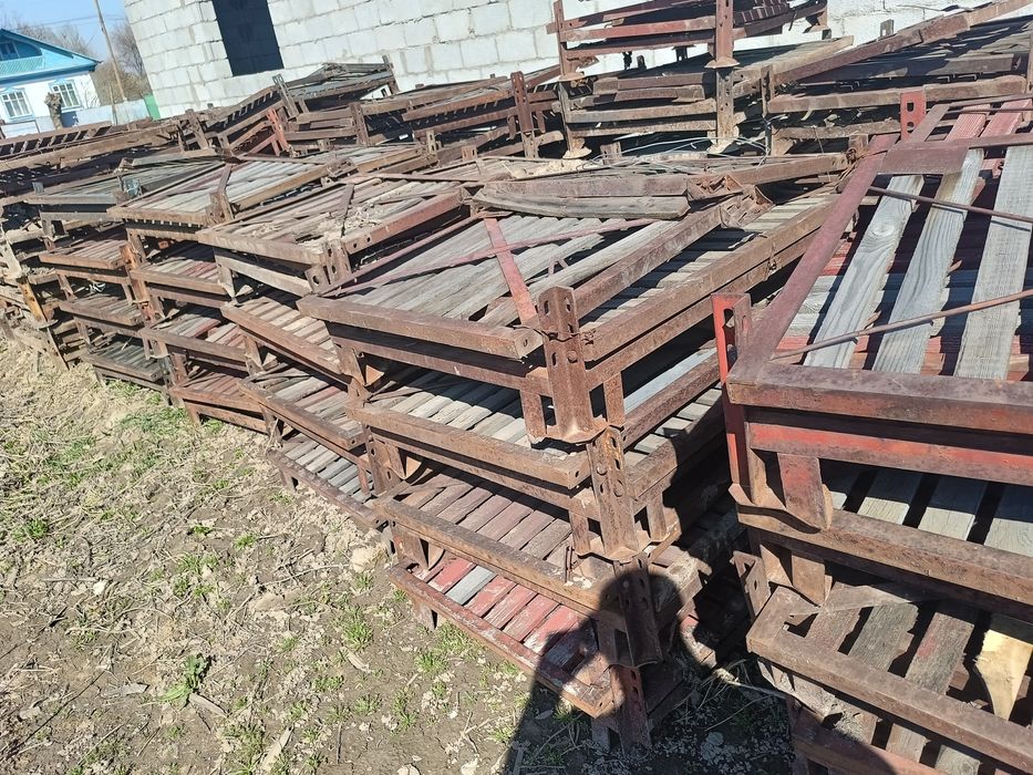 Контейнеры металлические для яблок