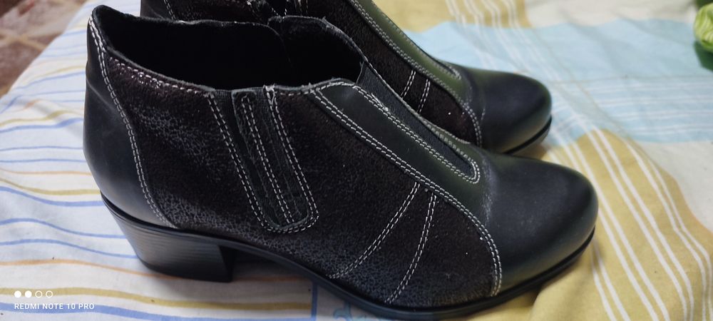 Pantofi dama eleganți