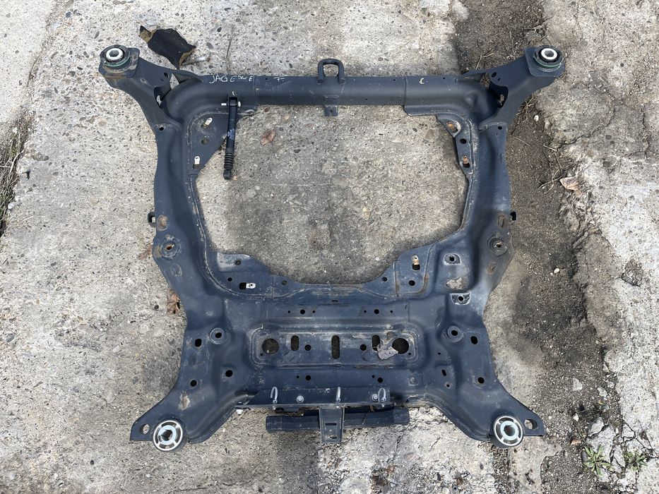 Jug / Punte fata / Cadru motor Jaguar E-Pace