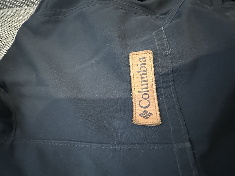 Продам куртку оригинал мужская