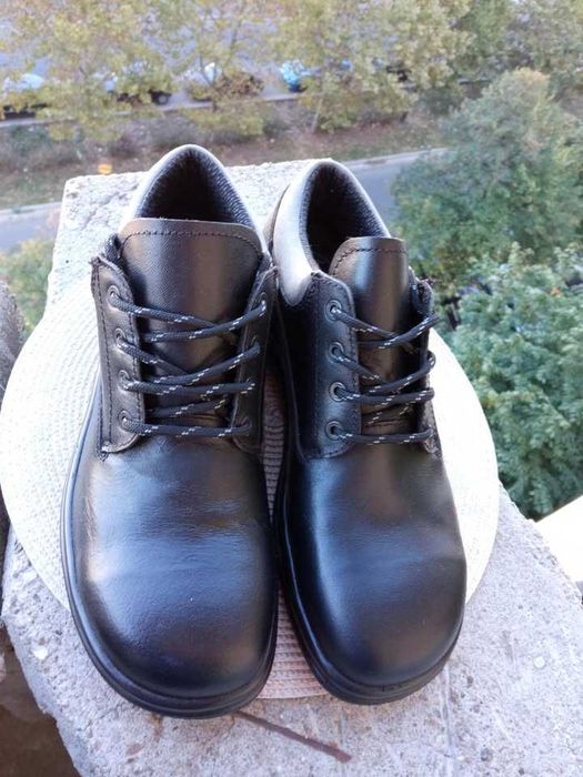 Pantofi piele Uvex Wide Fit Lace-up Safety, mar, 44 (28.5 cm)