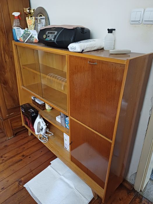 Ретро/старинни секции