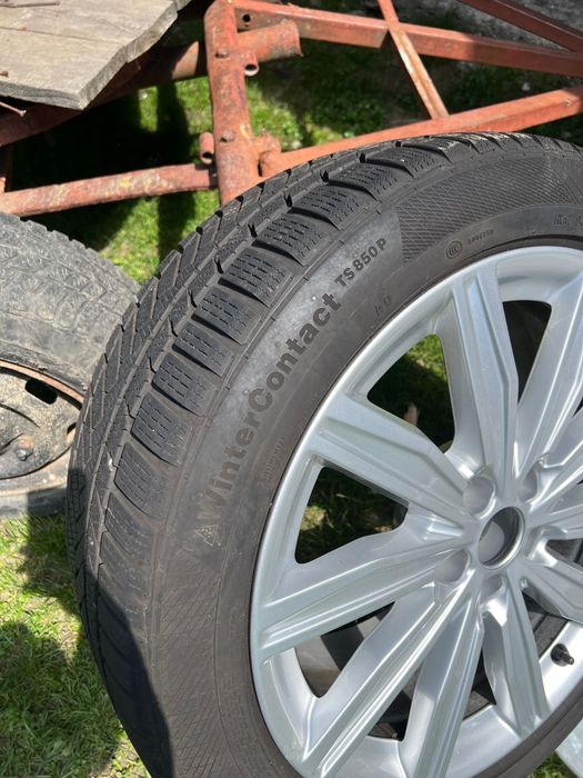 Jante + anvelope audi r19 originale 2000 km rulaj / jante + anvelope maxis mudzilla nissan patrol . 8.5 J x 15  M+S  putin uzate , se observa in poze!