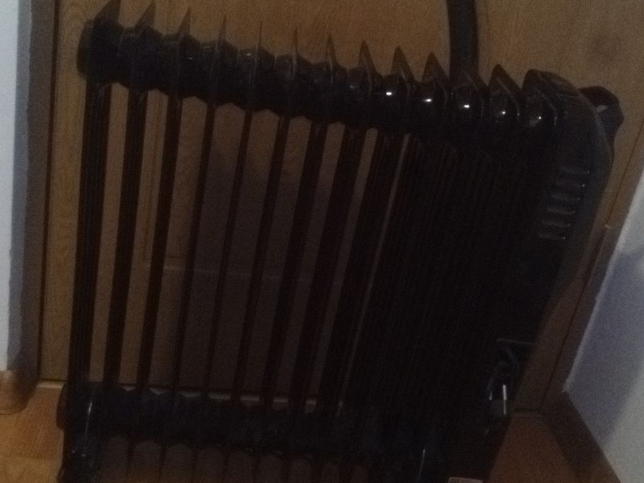 Calorifer electric 13 elemenți