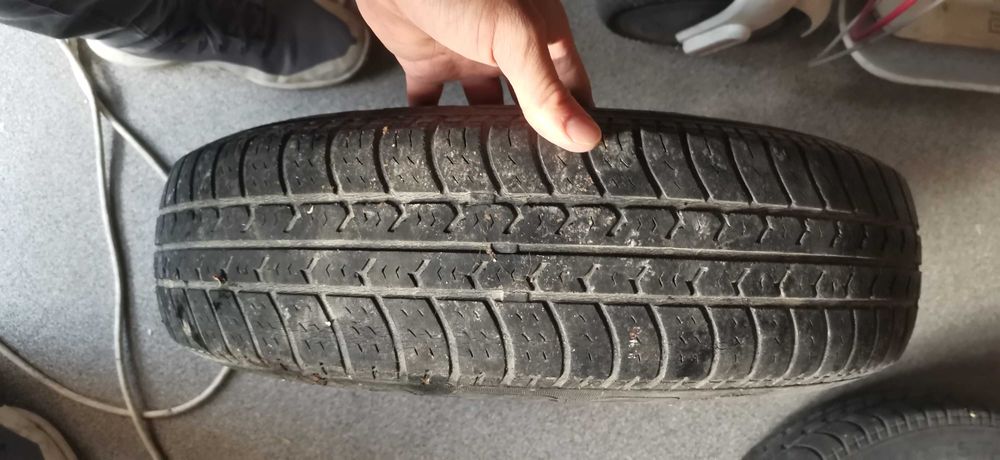 Гуми- летни и зимни 13 и 14 цолови