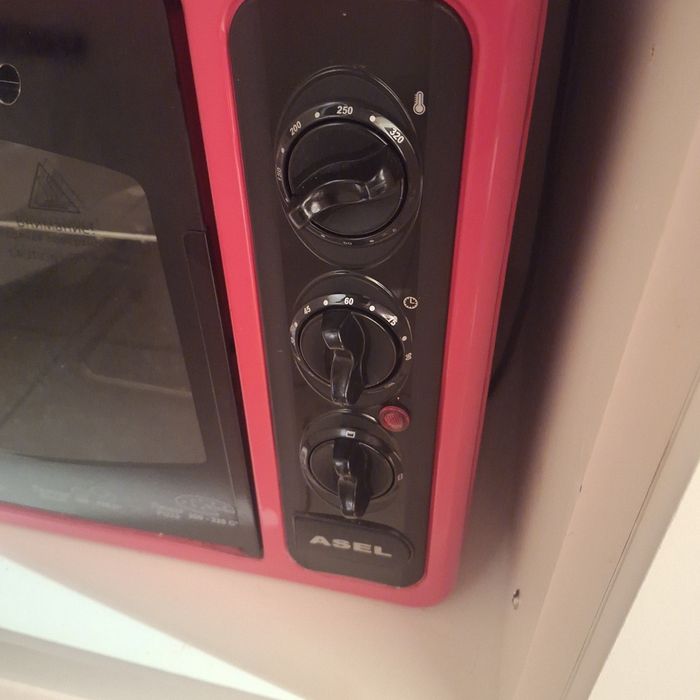 Cuptor electric istet si econom