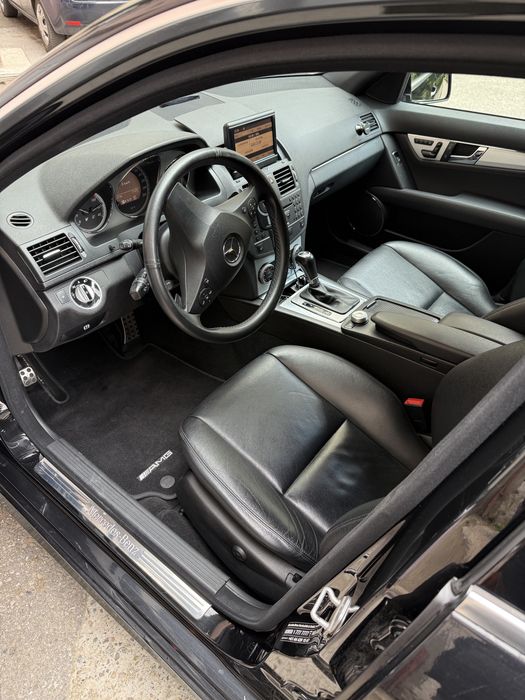 Mercedes C 350 cdi 4Matic(4x4) w204 pachet AMG Avantgarde