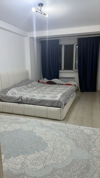 Продам трехкомнатную квартиру