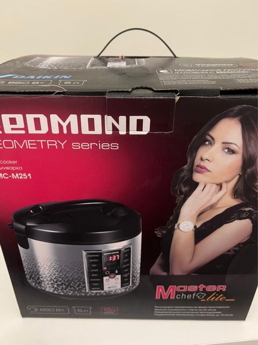 Мультиварка REDMOND RMC M 251
