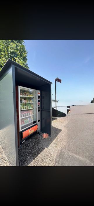 Afacere la cheie! 2 aparate vending + locatii