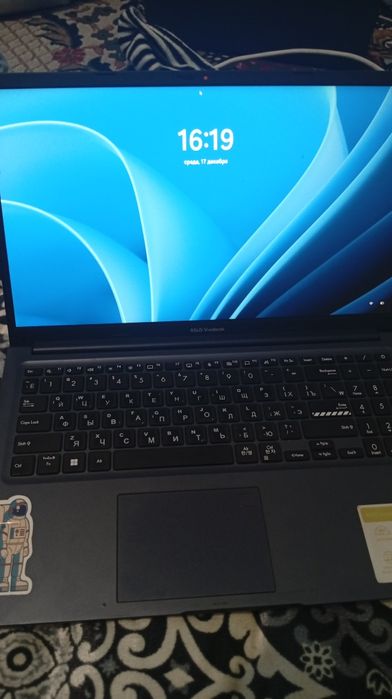 Noutbuk Asusvivabook