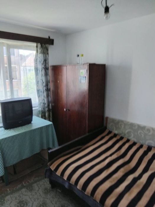 garsoniera /apartament brad