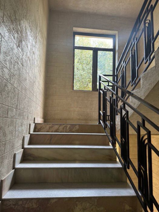 Продаю Квартиру  В Яшнаб-ом районе