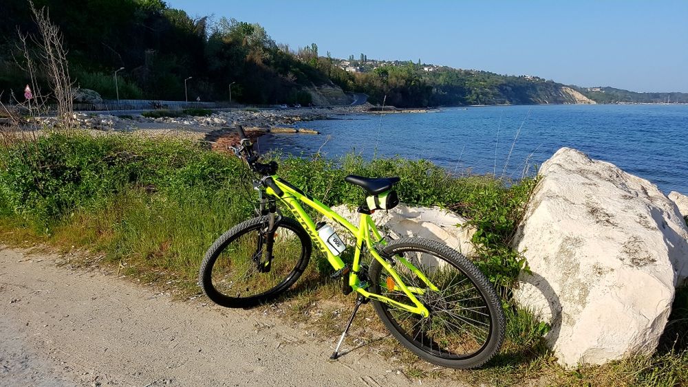 Велосипед BTWIN Rockrider  26" - като нов! Първи собственик, на едва 250 км