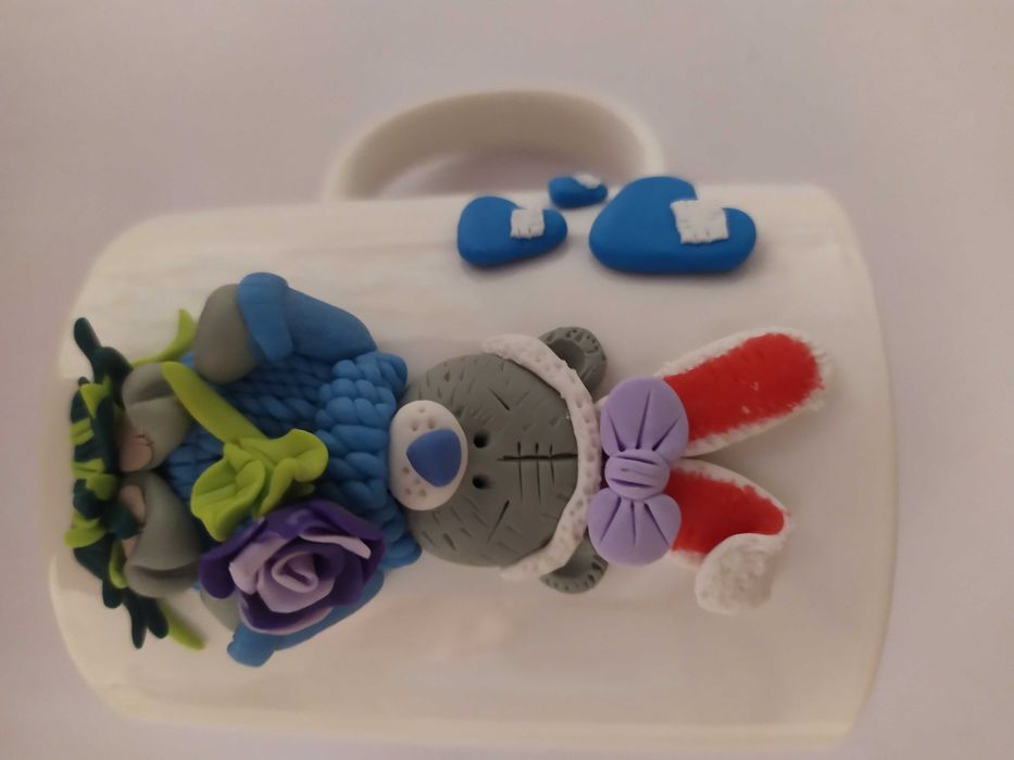 Кружка с ручным декором.