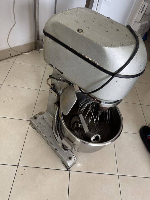 Mixer planetar profedional