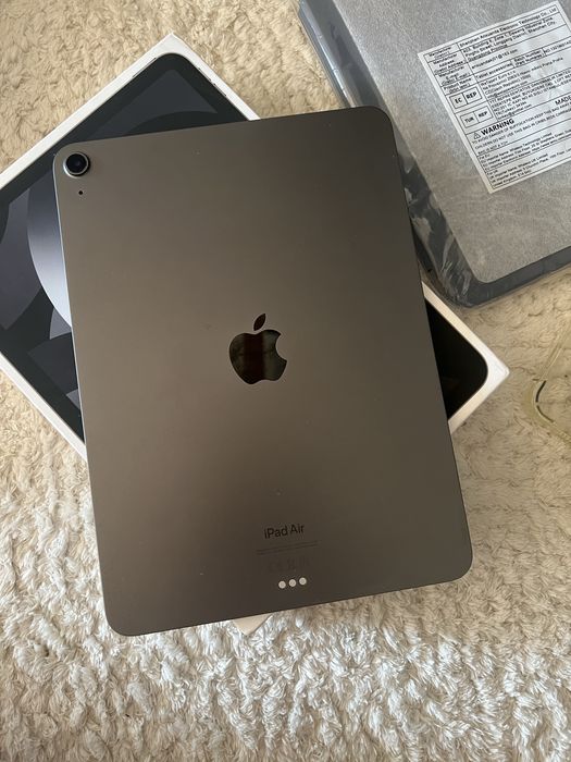 Apple iPad Air 5 10,9” 64GB