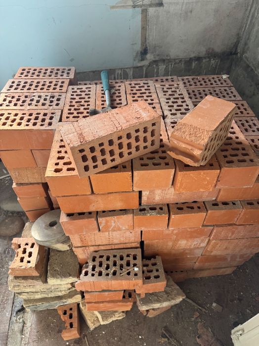 Кирпичи облицовочные