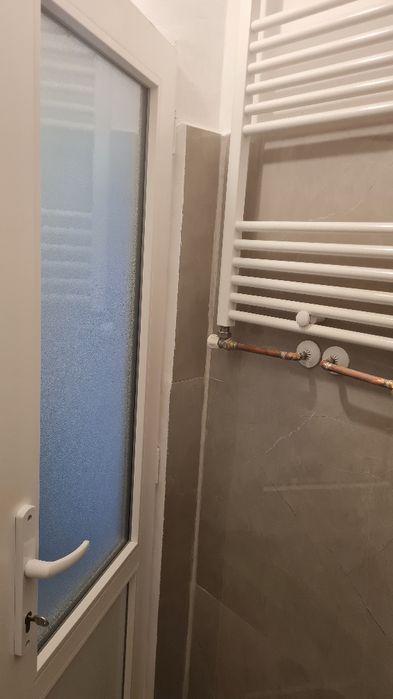 Vând garsoniera zona compa
