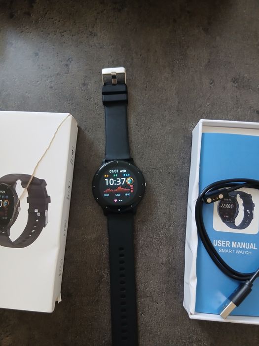 Vând smartwatch Go Fit
