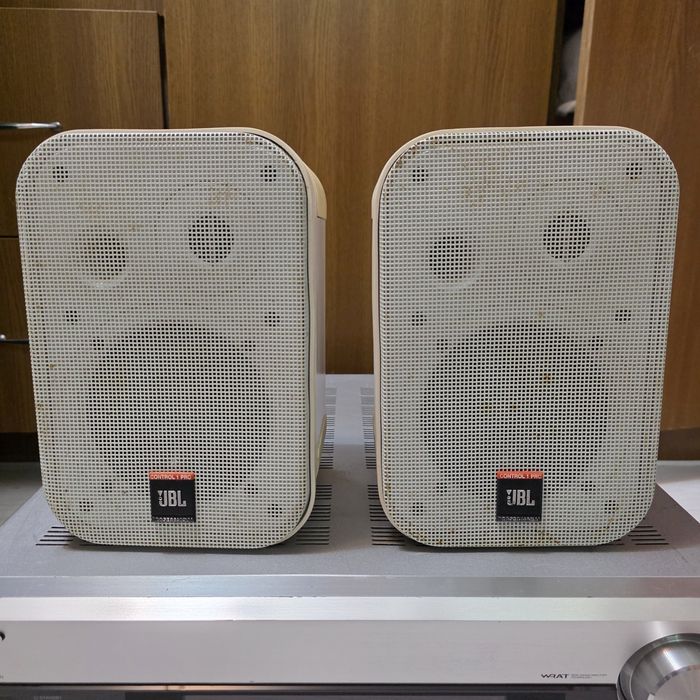 Jbl Control 1 PRO 150w rms