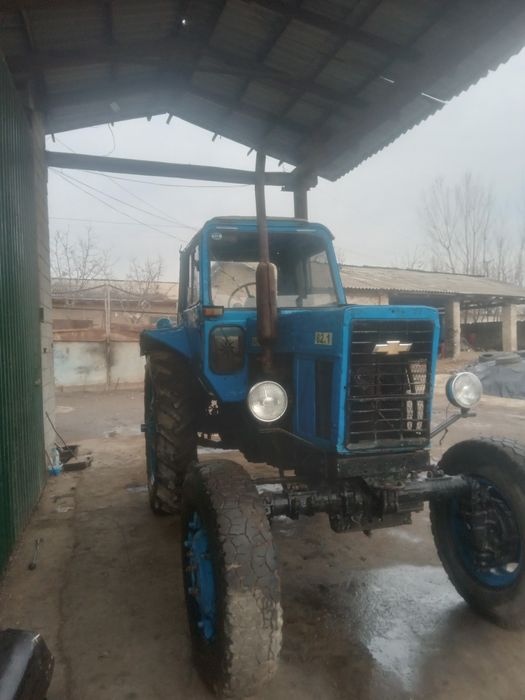 Mtz 80 srochni sotiladi