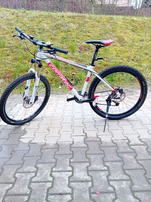 Vând bicicleta mountenbike marca Corratec