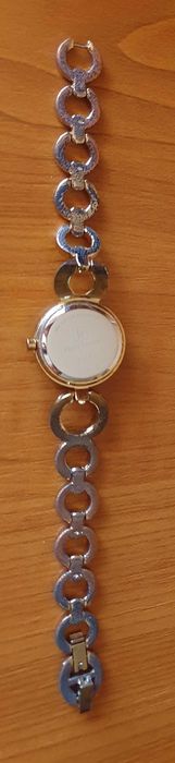 Diverse ceasuri de damă