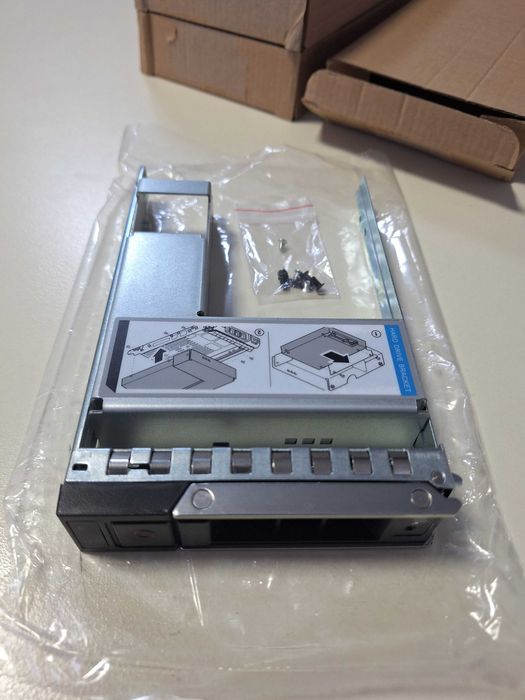 New Dell Caddy 3,5'' 0X7K8W + Adapter Dell 09W8C4 Hot Swap to 2,5''